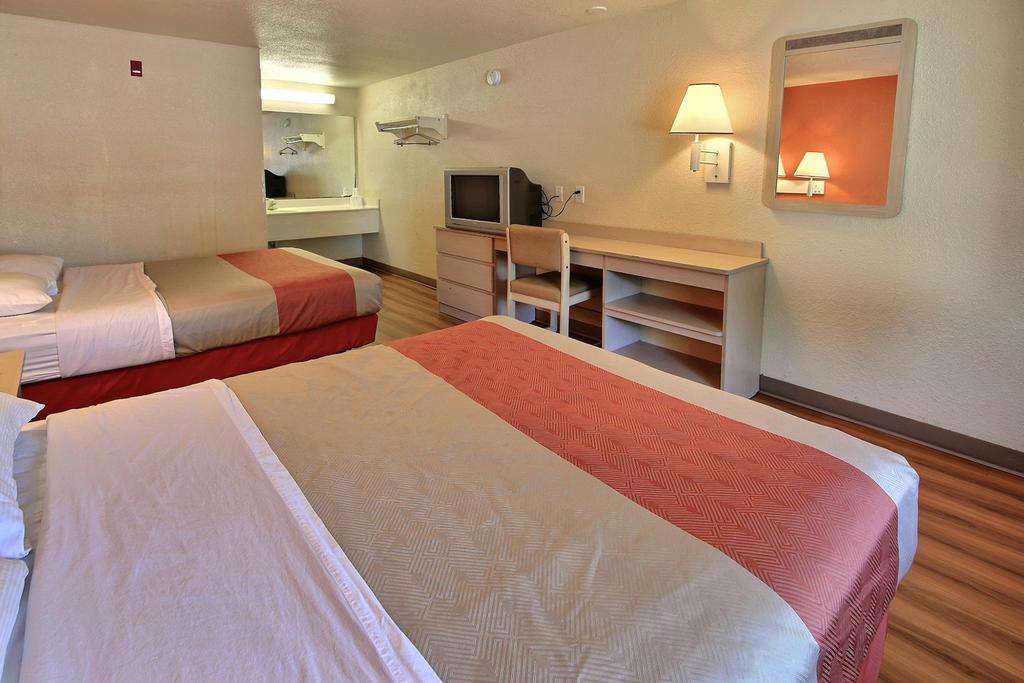 Motel 6-Newport News, Va Dış mekan fotoğraf