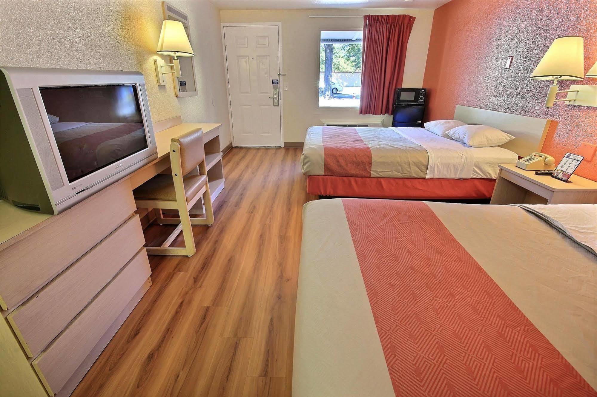Motel 6-Newport News, Va Dış mekan fotoğraf