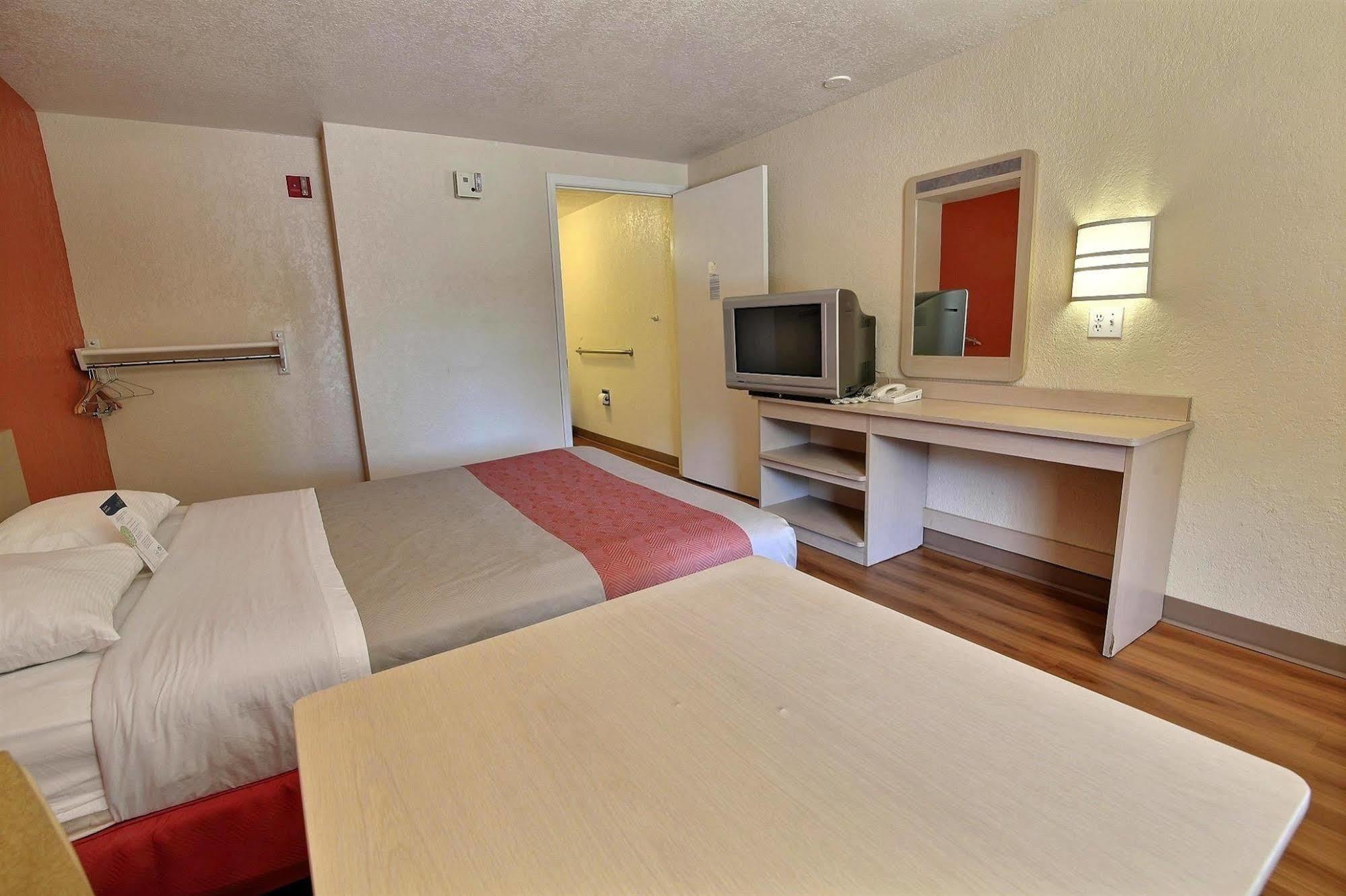 Motel 6-Newport News, Va Dış mekan fotoğraf