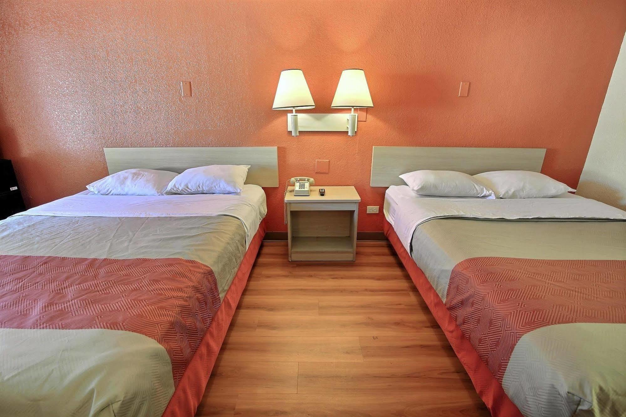 Motel 6-Newport News, Va Dış mekan fotoğraf