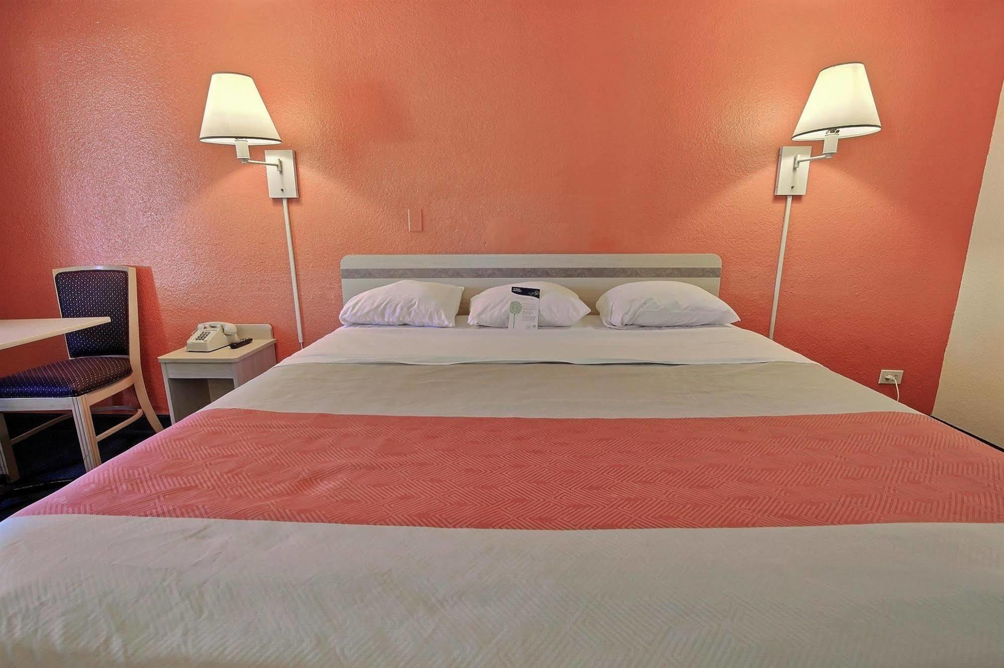 Motel 6-Newport News, Va Dış mekan fotoğraf