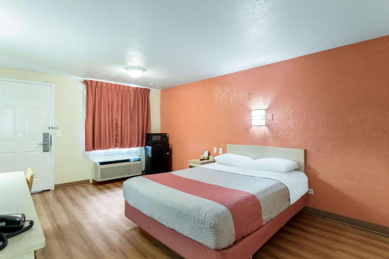 Motel 6-Newport News, Va Dış mekan fotoğraf